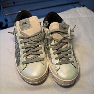 P448 Women's Sneakers in Silver and Gray